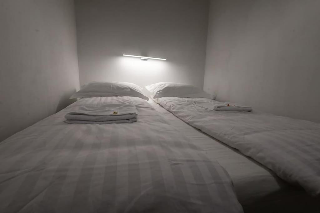 Pest-Port Private Apartment Room-6 Budapest Exterior photo