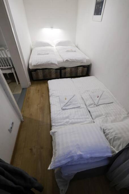 Pest-Port Private Apartment Room-6 Budapest Exterior photo